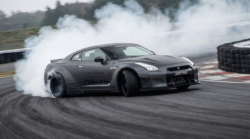 蜜芽GTR漂移视频